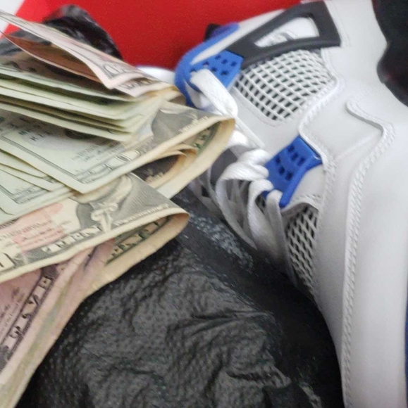 Meet your Posher, Jayson - Picture 1 of 1